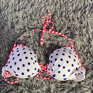 Victoria’s Secret bikini top